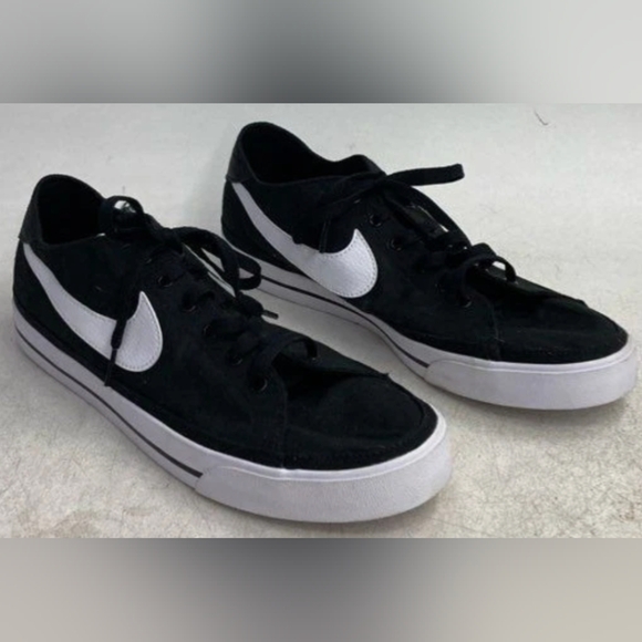 Nike Court Legacy Canvas Sneakers Black White Size 11 NWOT MSRP $95 - Picture 7 of 12